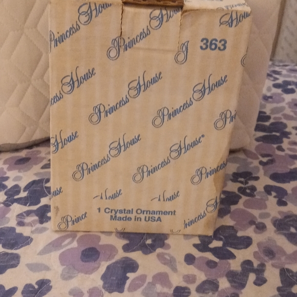 Princess House Crystal Ornament 1998 - Picture 3 of 3